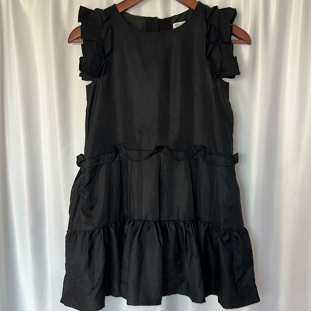 8 Girls Black Dress